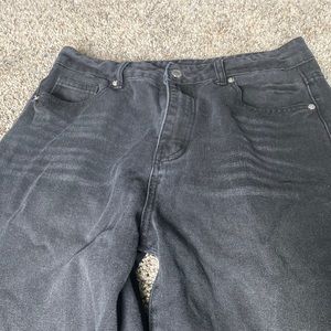 Black High Waisted Straight Leg Ripped Jeans from SHEIN (SIZE 8/10)